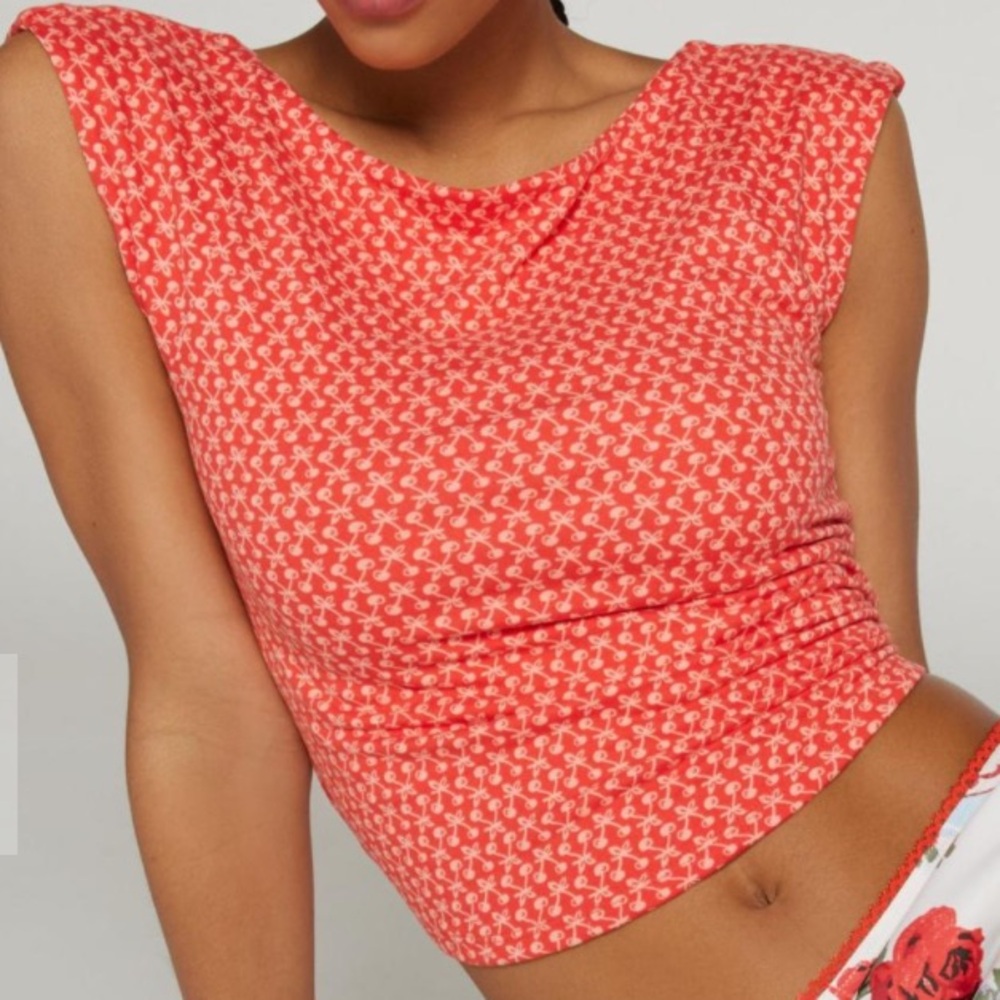 ✨ [Urban Outfitters] Coral Pink Cap Sleeve Tie Back Crop Top